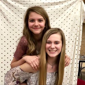 Meet your Posher, Elliott